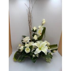Composition blanche /crème rose/lys/orchidée
