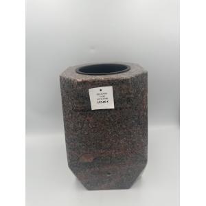 Vase en granit HB
