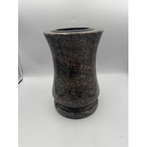 Vase en granit HB